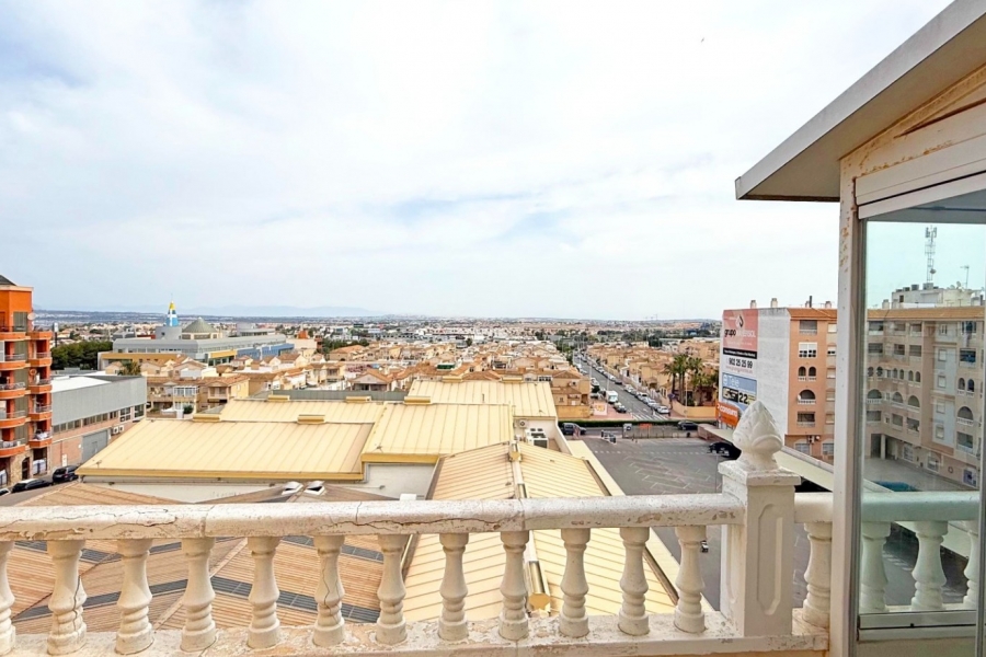 Re-Sale - Apartment - Torrevieja - Torrevieja - Centre
