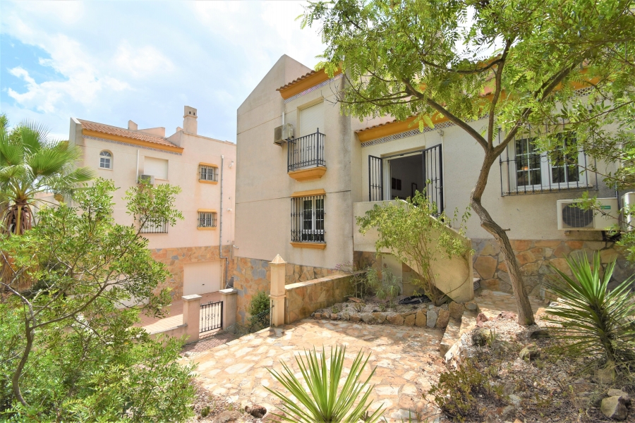 Re-Sale - Bungalow - Orihuela Costa - Las Ramblas