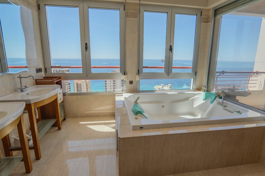 Re-Sale - Apartment - Benidorm - Benidorm - City