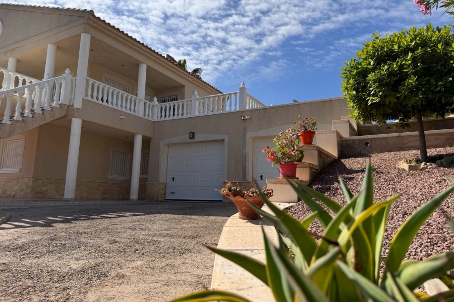 Re-Sale - Detached Villa - Algorfa - Lomas de La Juliana