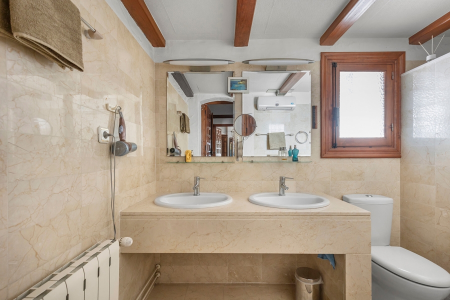 Re-Sale - Detached Villa - Orihuela Costa - Villamartin