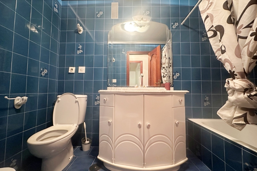 Re-Sale - Apartment - Torrevieja - Torrevieja - Centre