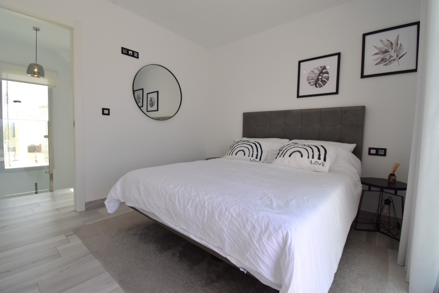 Re-Sale - Detached Villa - Orihuela Costa - Lomas de Cabo Roig