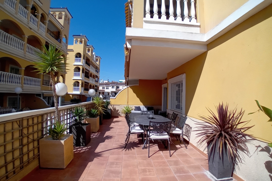 Re-Sale - Apartment - Algorfa - Algorfa - Village