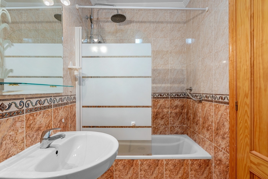Re-Sale - Apartment - Torrevieja - Torre La Mata