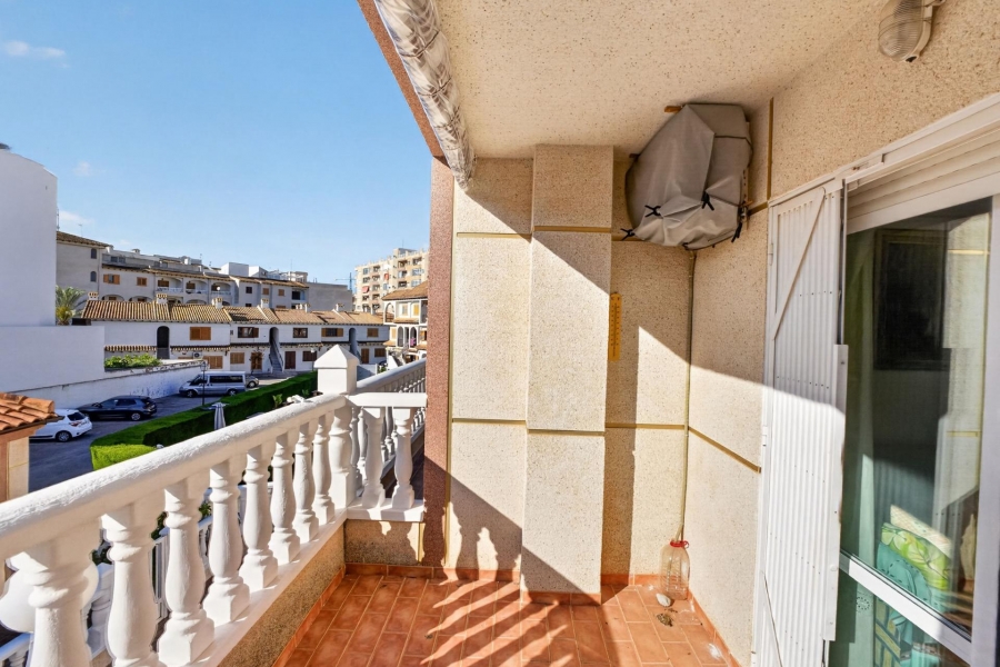 Re-Sale - Apartment - Torrevieja - Playa Los Locos