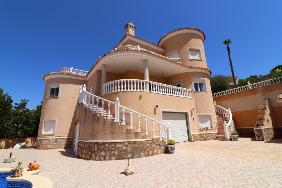 Re-Sale - Detached Villa - Algorfa - Lomas de La Juliana