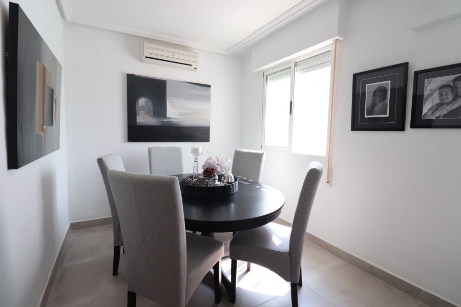 Re-Sale - Detached Villa - Orihuela Costa - Los Balcones