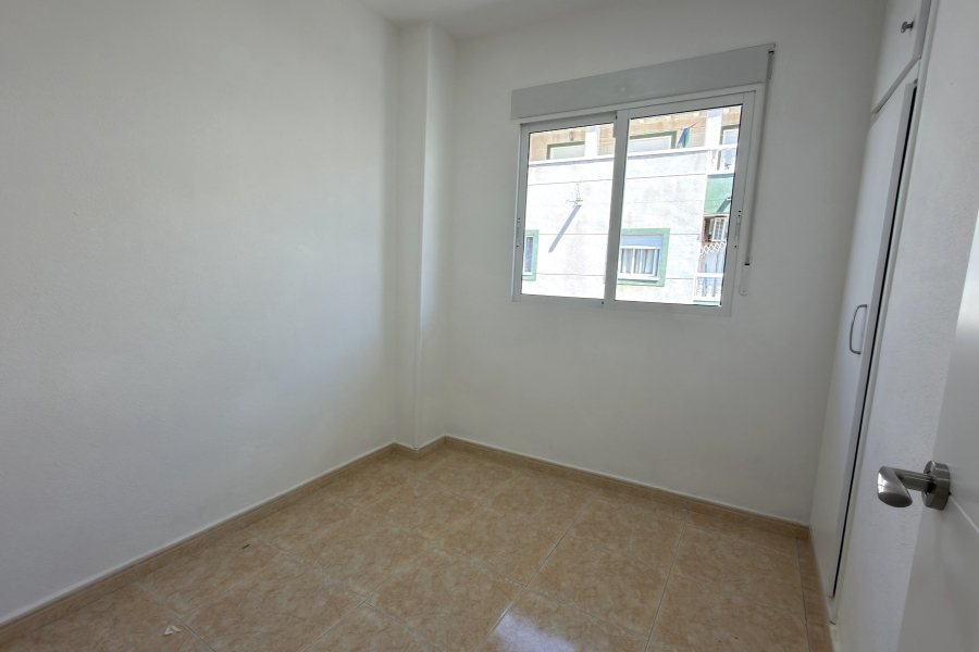 Re-Sale - Apartment - Torrevieja - Torrevieja - Centre