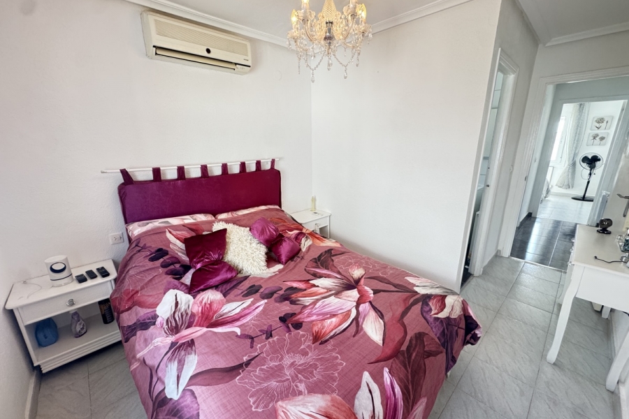 Re-Sale - Detached Villa - Orihuela Costa - Villamartin