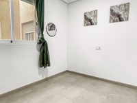 Re-Sale - Apartment - Torrevieja - Playa Acequion