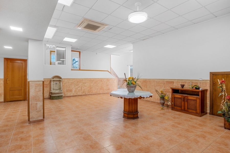 Re-Sale - Detached Villa - Torrevieja - Los Frutales