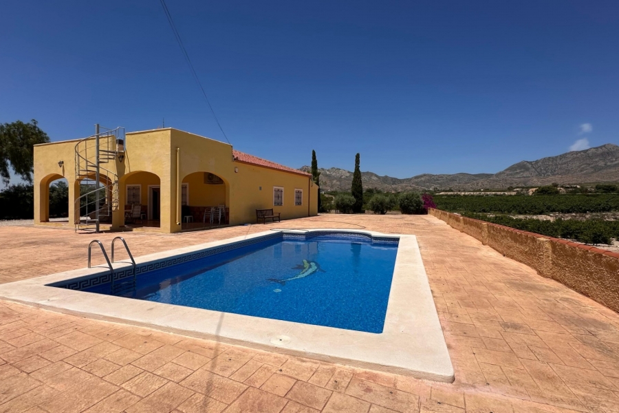 Re-Sale - Country Property - Albatera - Albatera - Country