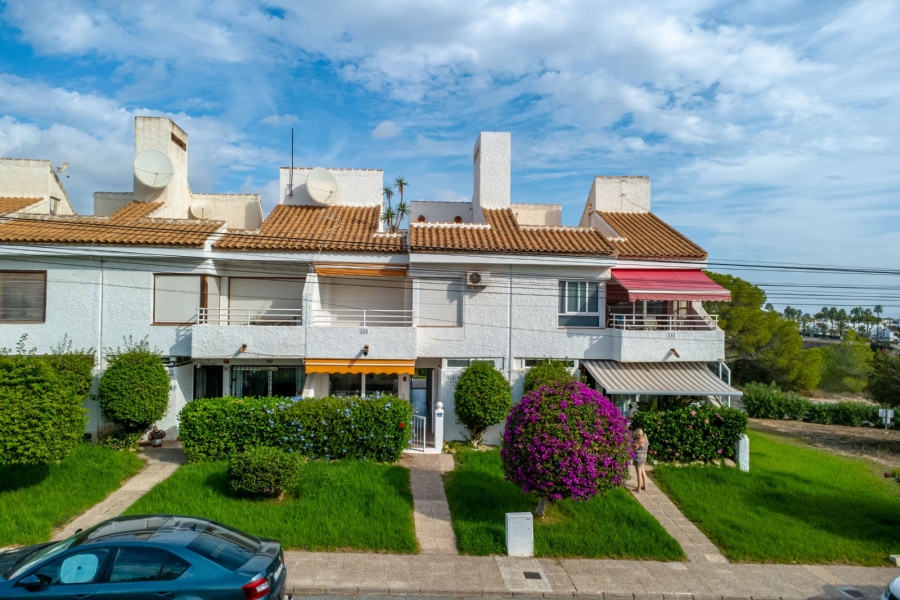 Re-Sale - Apartment - Orihuela Costa - Villamartin