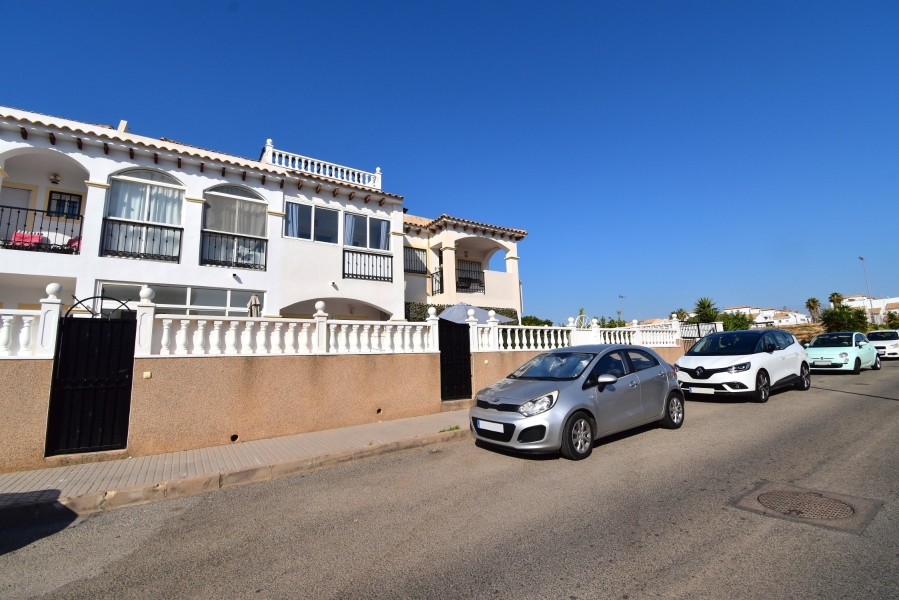 Re-Sale - Townhouse - Orihuela Costa - Punta Prima