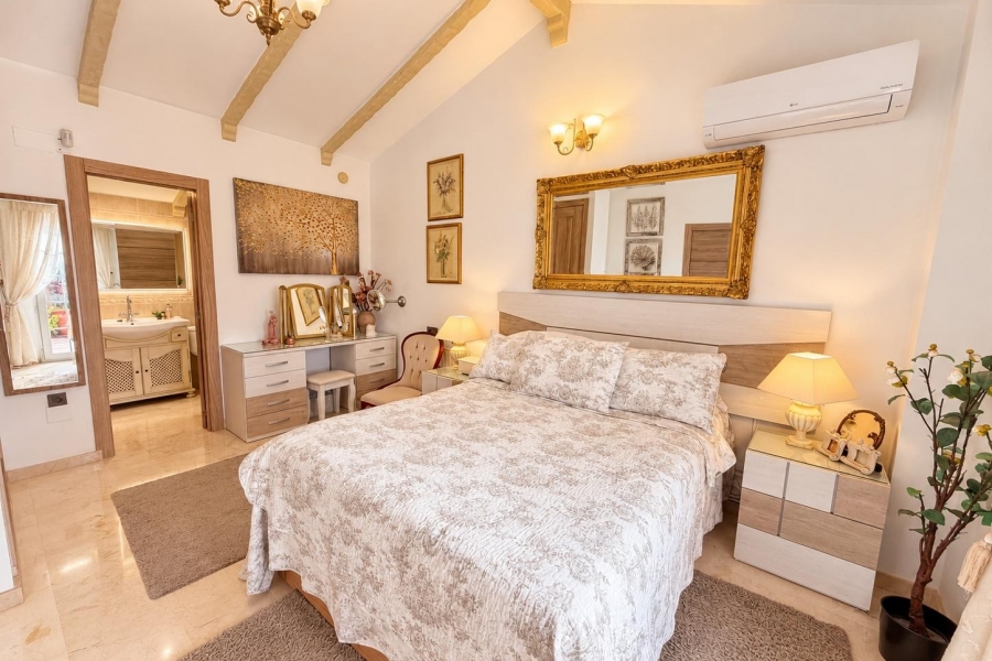 Re-Sale - Semi Detached Villa - Orihuela Costa - Villamartin