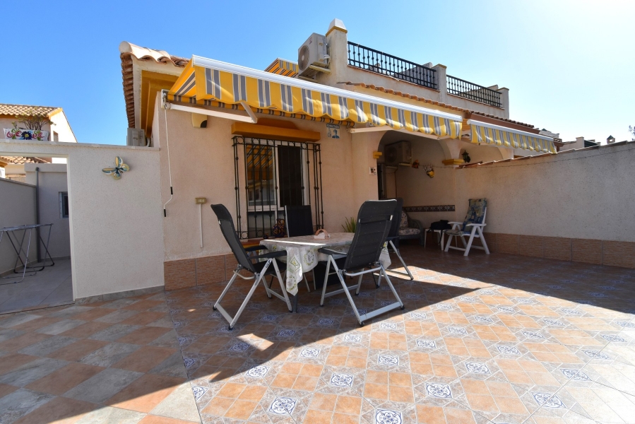 Re-Sale - Semi Detached Villa - Orihuela Costa - La Zenia