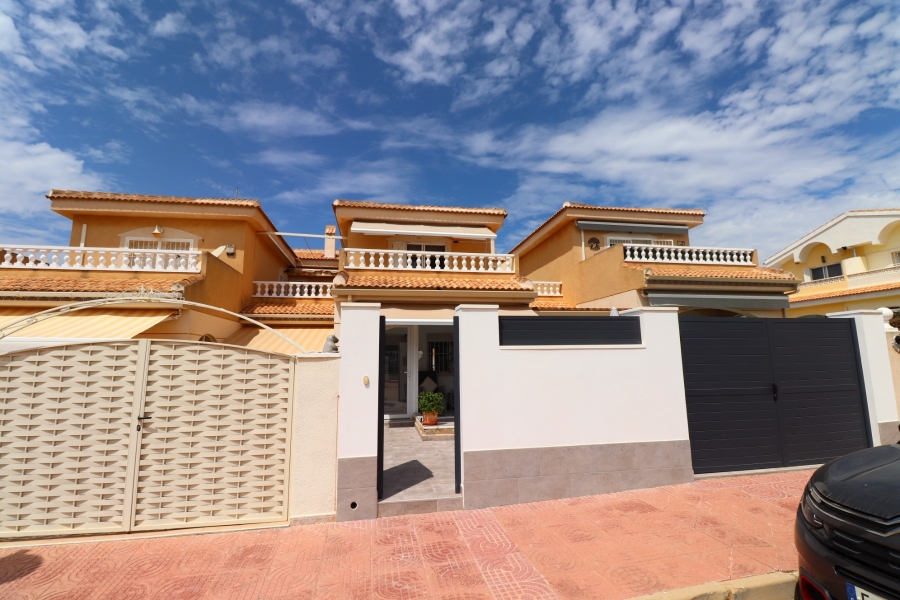 Re-Sale - Townhouse - Benijofar - Monte Azul