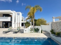 Re-Sale - Detached Villa - Orihuela Costa - Villamartin