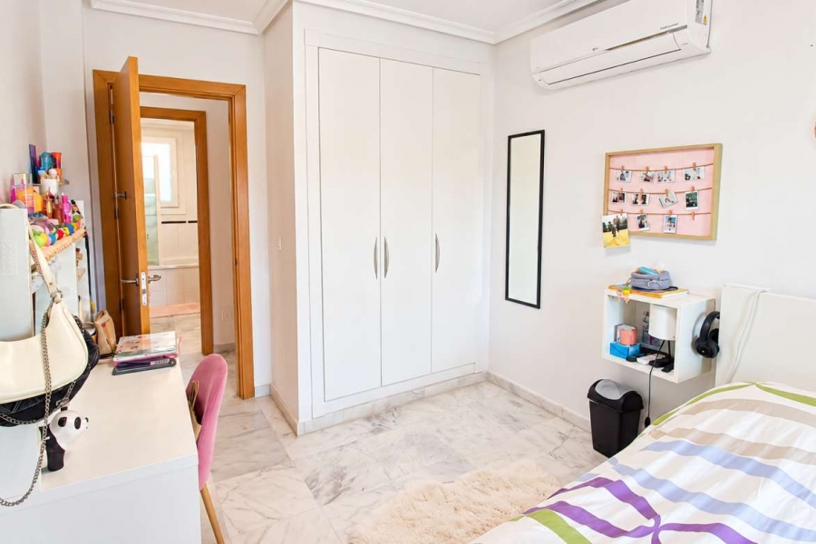 Re-Sale - Detached Villa - Algorfa - La Finca Golf Resort