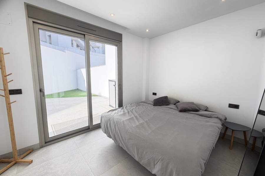 Re-Sale - Detached Villa - Orihuela Costa - Villamartin