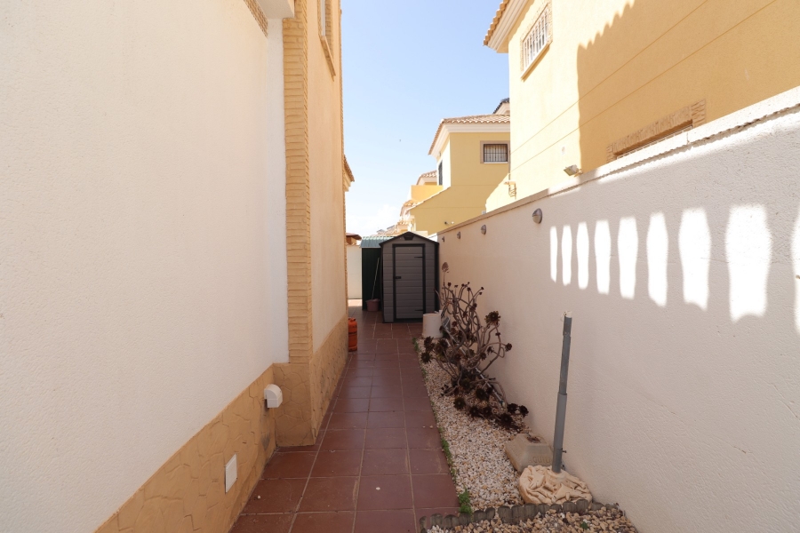 Re-Sale - Detached Villa - Algorfa - Lo Crispin