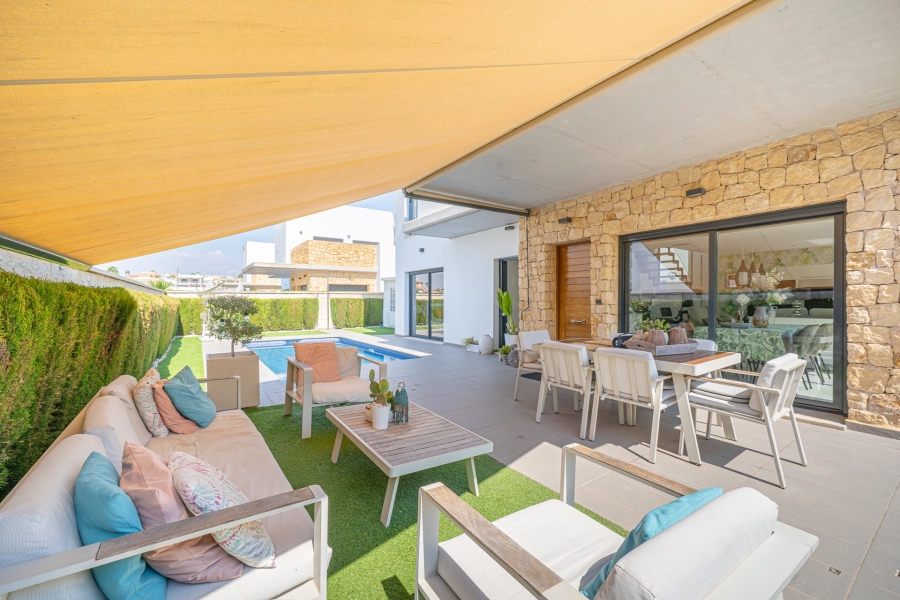 Re-Sale - Detached Villa - Ciudad Quesada - La Laguna