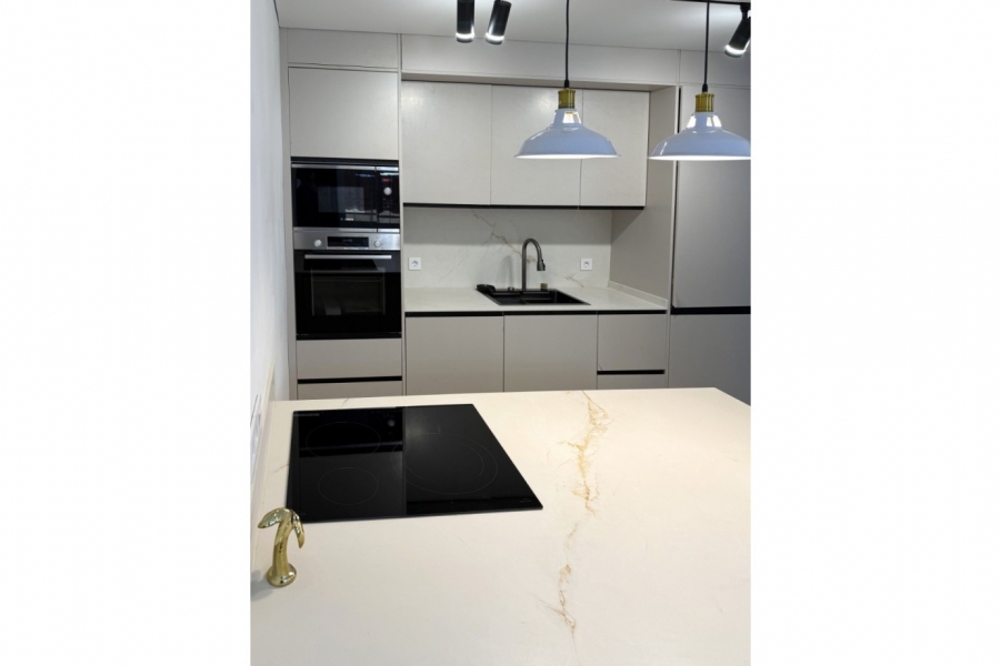 Re-Sale - Apartment - Torrevieja - Torrevieja - Centre