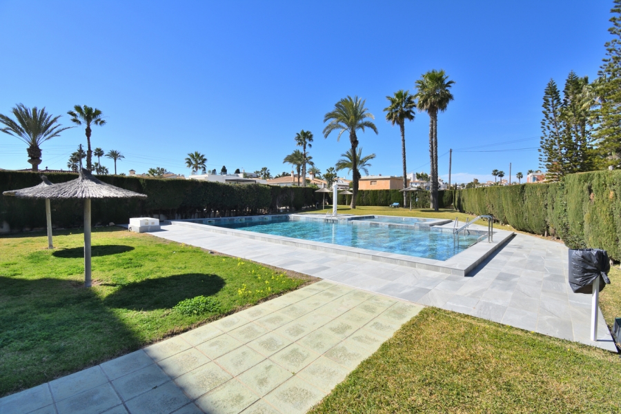 Re-Sale - Apartment - Orihuela Costa - Playa Flamenca