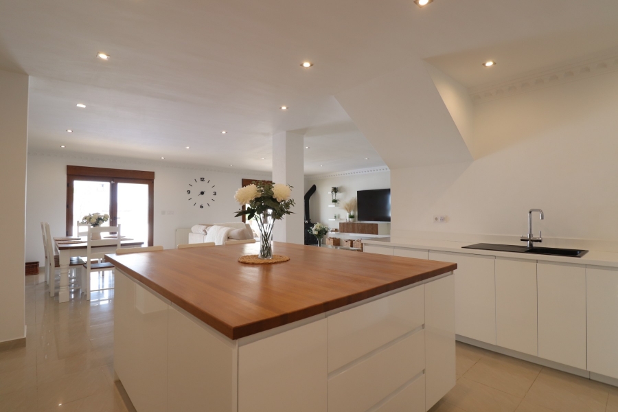 Re-Sale - Detached Villa - Algorfa - Lomas de La Juliana
