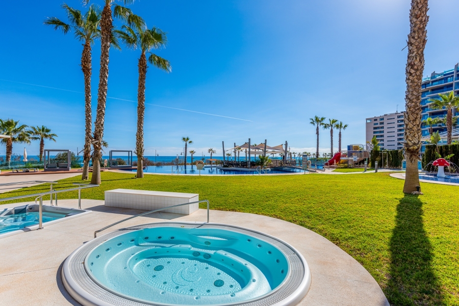 Re-Sale - Apartment - Orihuela Costa - Punta Prima