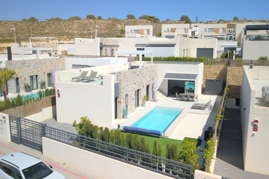 Re-Sale - Detached Villa - Algorfa - La Finca Golf Resort