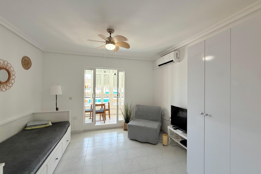 Re-Sale - Apartment - Torrevieja - Torre La Mata
