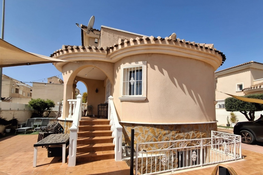 Re-Sale - Detached Villa - Ciudad Quesada - Doña Pepa