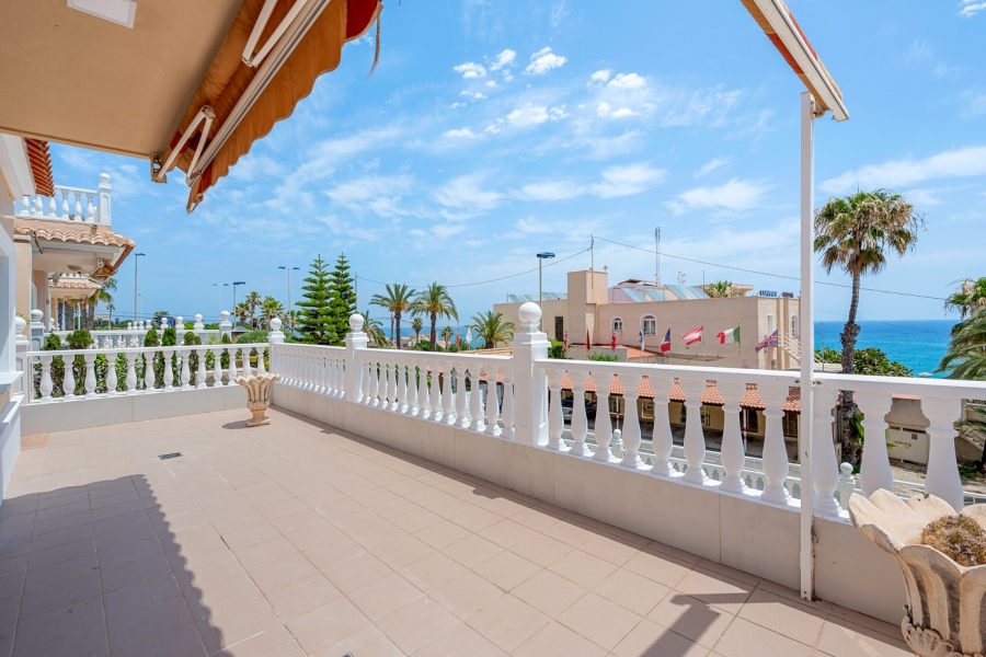 Re-Sale - Detached Villa - Torrevieja - Los Frutales