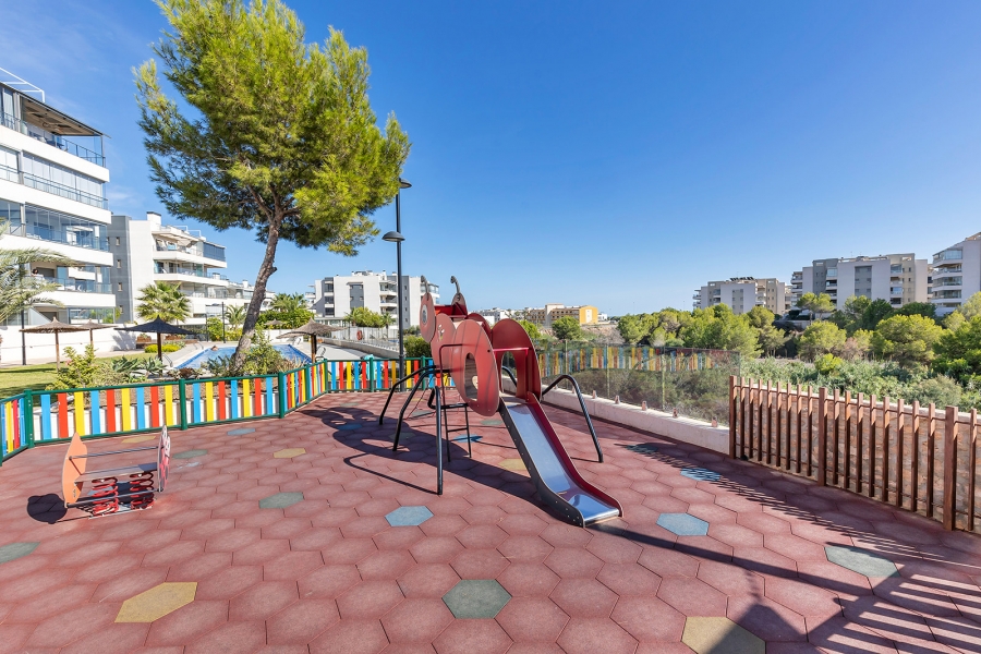 Re-Sale - Apartment - Orihuela Costa - Villamartin