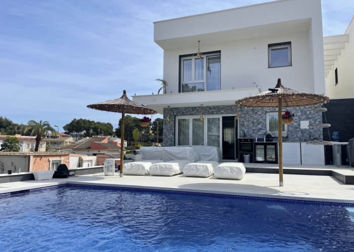 Re-Sale - Detached Villa - Torrevieja - Los Balcones