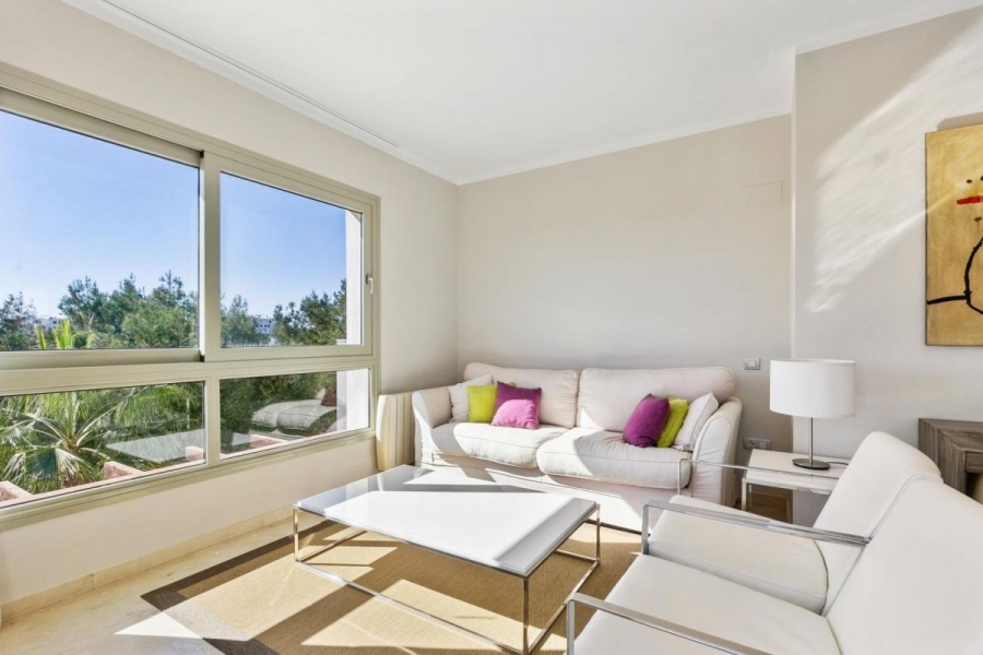 Re-Sale - Apartment - Las Colinas Golf Resort