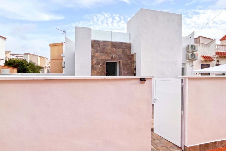Re-Sale - Bungalow - Orihuela Costa - Playa Flamenca