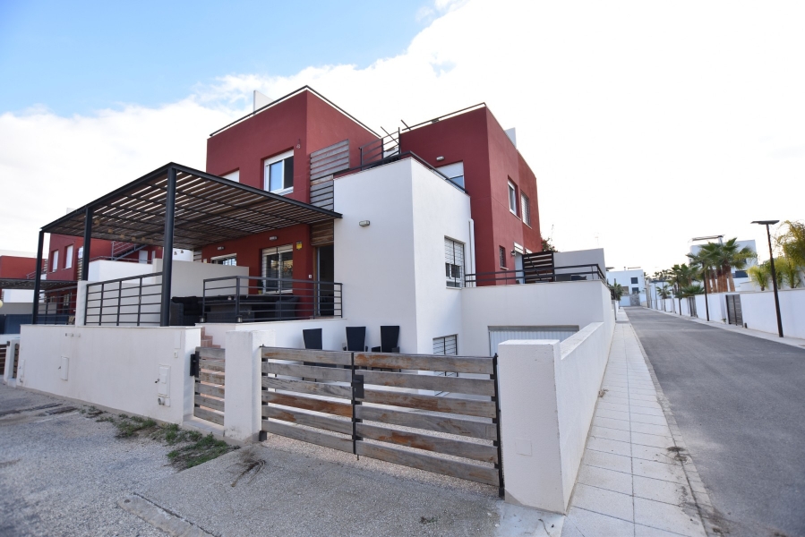 Re-Sale - Detached Villa - Algorfa - La Finca Golf Resort