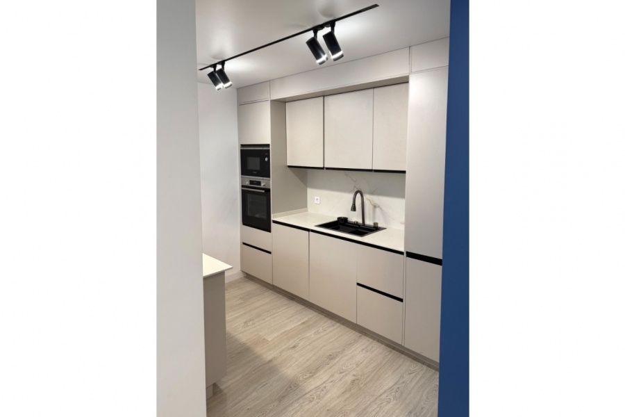 Re-Sale - Apartment - Torrevieja - Torrevieja - Centre