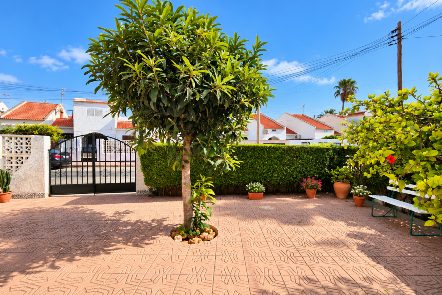 Re-Sale - Townhouse - Torrevieja - Torrevieja - Centre