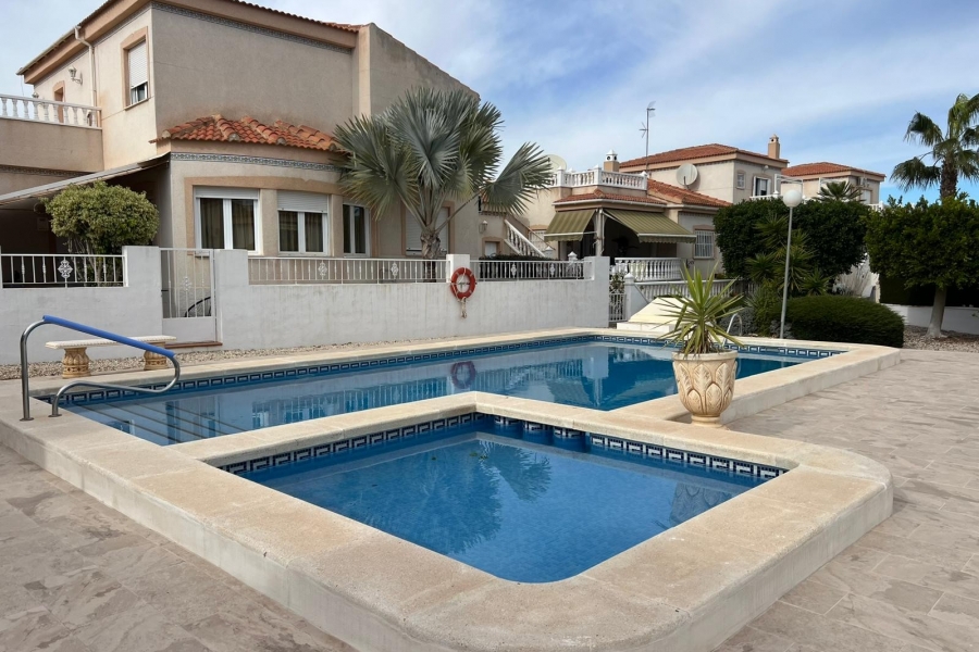 Re-Sale - Detached Villa - Algorfa - Montemar