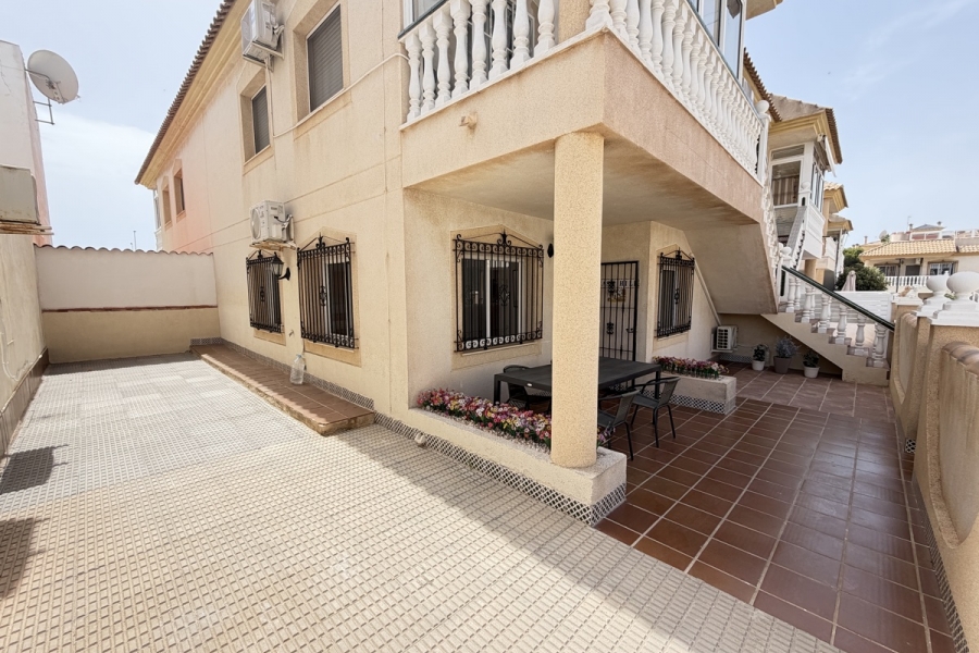 Re-Sale - Apartment - Orihuela Costa - La Zenia