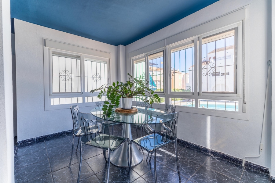 Re-Sale - Apartment - Torrevieja - Playa Los Naufragos