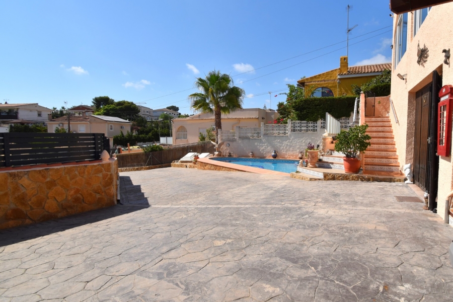 Re-Sale - Detached Villa - Orihuela Costa - Los Balcones