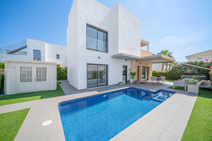 Re-Sale - Detached Villa - Ciudad Quesada - La Laguna