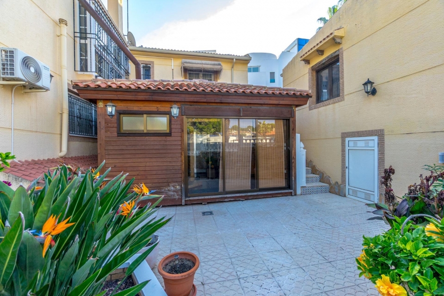 Re-Sale - Detached Villa - Torrevieja - Los Balcones