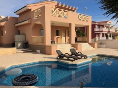 Chalet - Reventa - Ciudad Quesada - La Fiesta