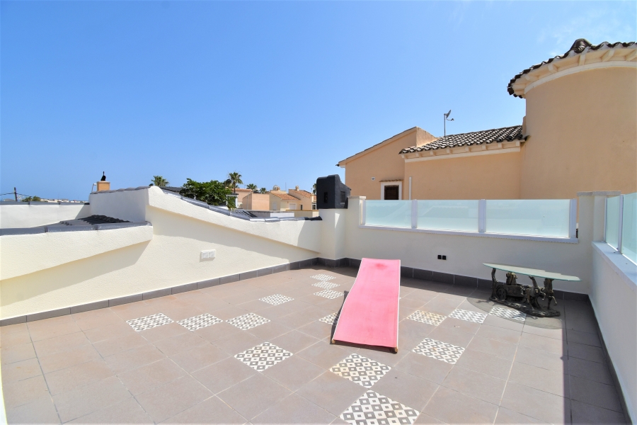 Re-Sale - Detached Villa - Orihuela Costa - Playa Flamenca